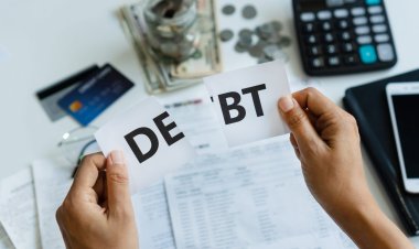 The Psychology of Debt: Understanding Borrowing Behaviors