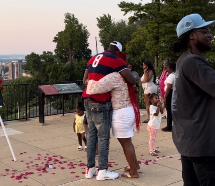 Watch a Heartwarming Wedding Proposal at Birmingham's Iconic Vulcan Statue