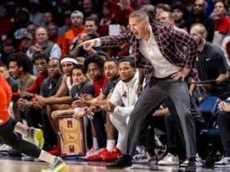 Goodman: Nate Oats takes a mighty swing at Bruce Pearl