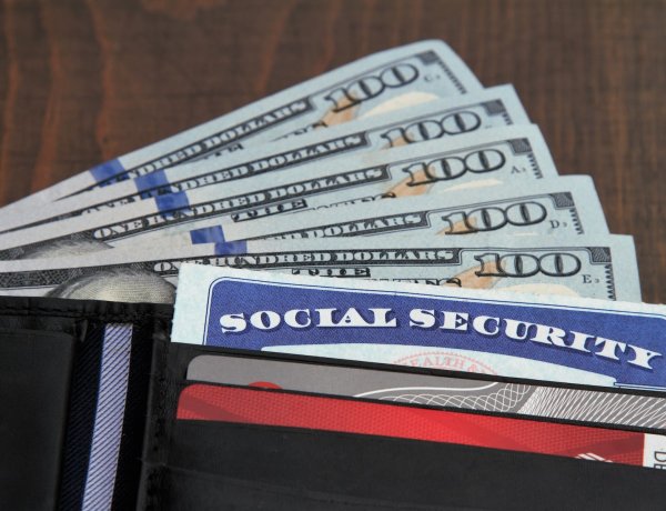Social Security Retirement Age: What Alabamians Born After 1960 Need to Know