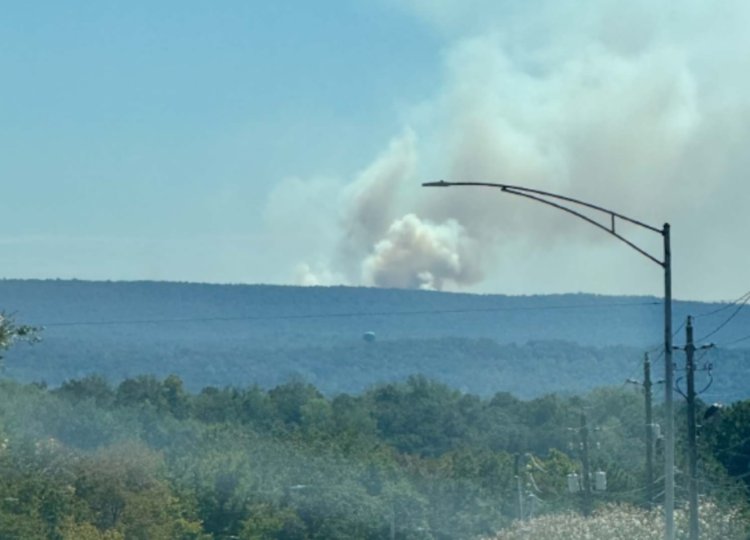 Oak Mountain State Park Wildfire Contained After Scorching 130 Acres; Crews Monitor Hot Spots