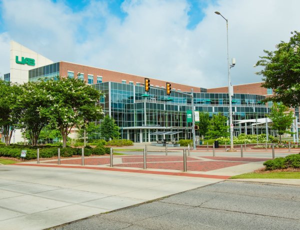 Alabama College Application Week: UA, Auburn, and Tuskegee Among Schools Waiving Fees Oct. 5-9