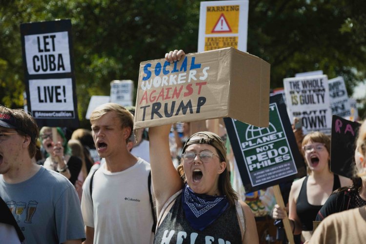 Mobile Divided: Thousands Cheer Trump at South Alabama Rally While Hundreds Protest
