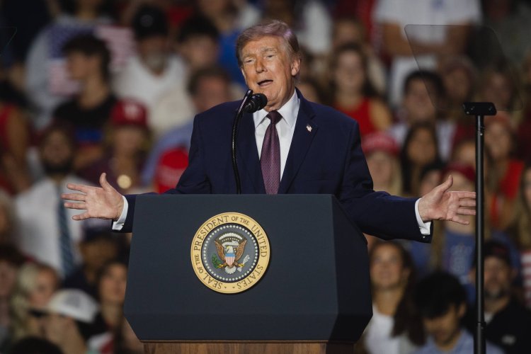 Trump Rallies Supporters in Mobile: A Deep Dive into the Mitchell Center Midterm Speech