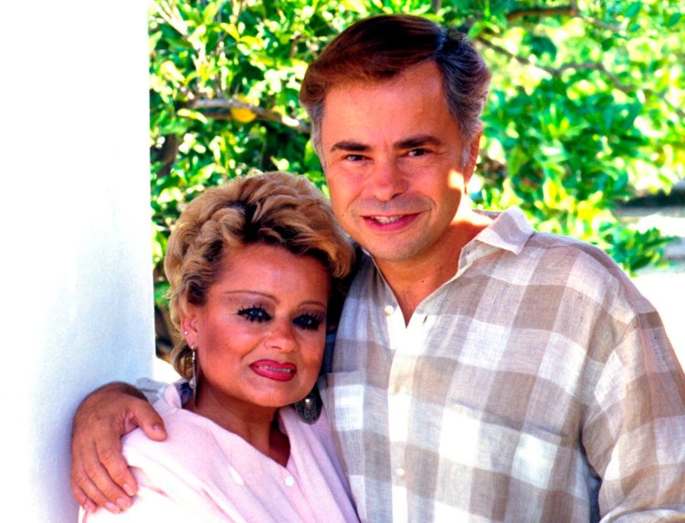 Televangelism Pioneer Jim Bakker, Founder of 'The PTL Club,' Dies at 86